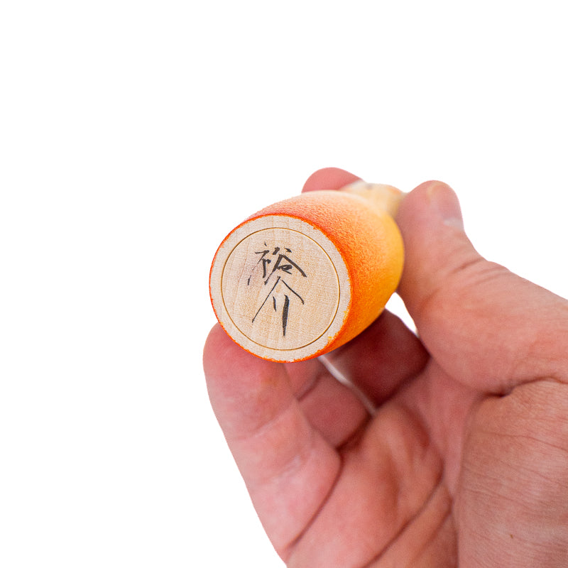 Japanische Kokeshi-Puppe - Daidai Farbverlauf - 9 cm