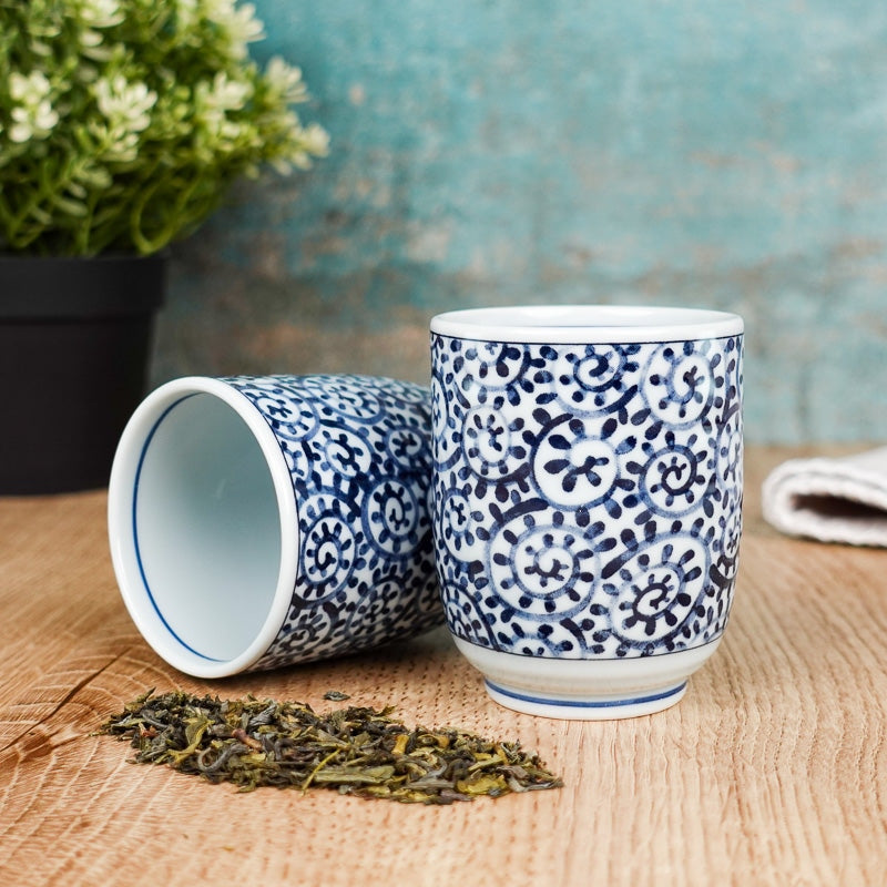 Japanische Tasse Yunomi Karakusa