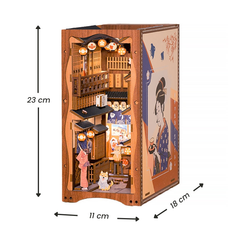 Japanischer Book Nook Under the Sakura Tree