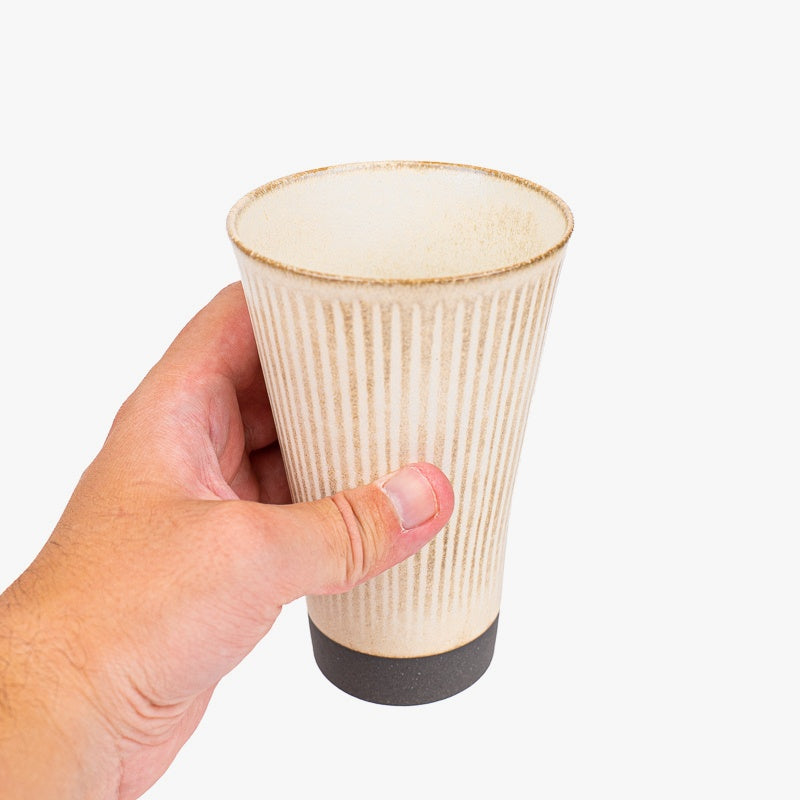Japanischer Großer Becher – Beige