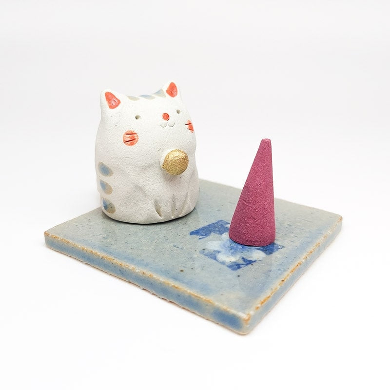 Japanischer Räucherstäbchenhalter Katze