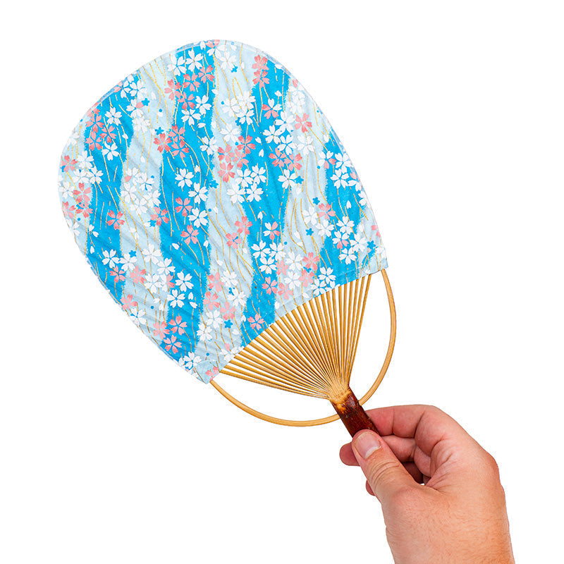 Japanischer Uchiwa-Fächer Washi Sakura Blau