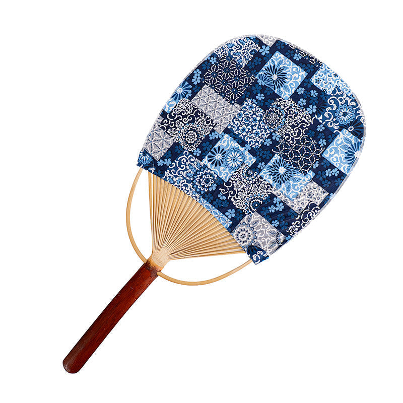 Japanischer Uchiwa-Washi-Fächer in Indigo