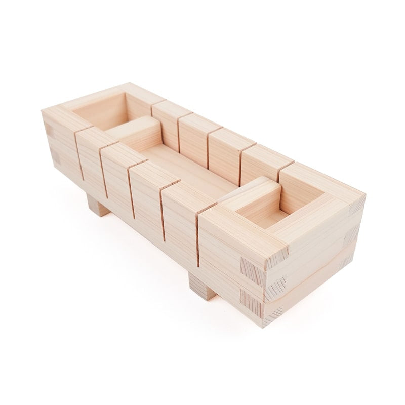 Sushi-Form aus Zypressenholz