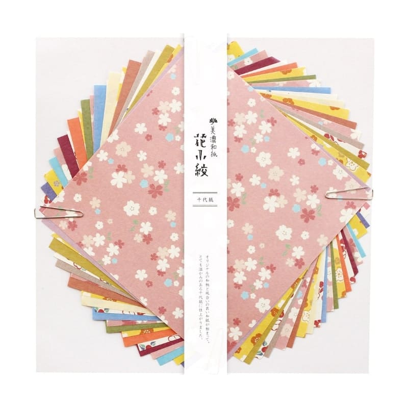 Japanisches Chiyogami Papier mit Blumenmuster - 15x15 cm