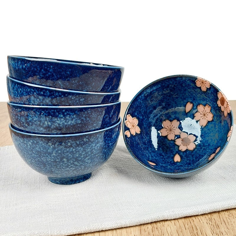 Set mit 5 Japanischen Schalen Sakura