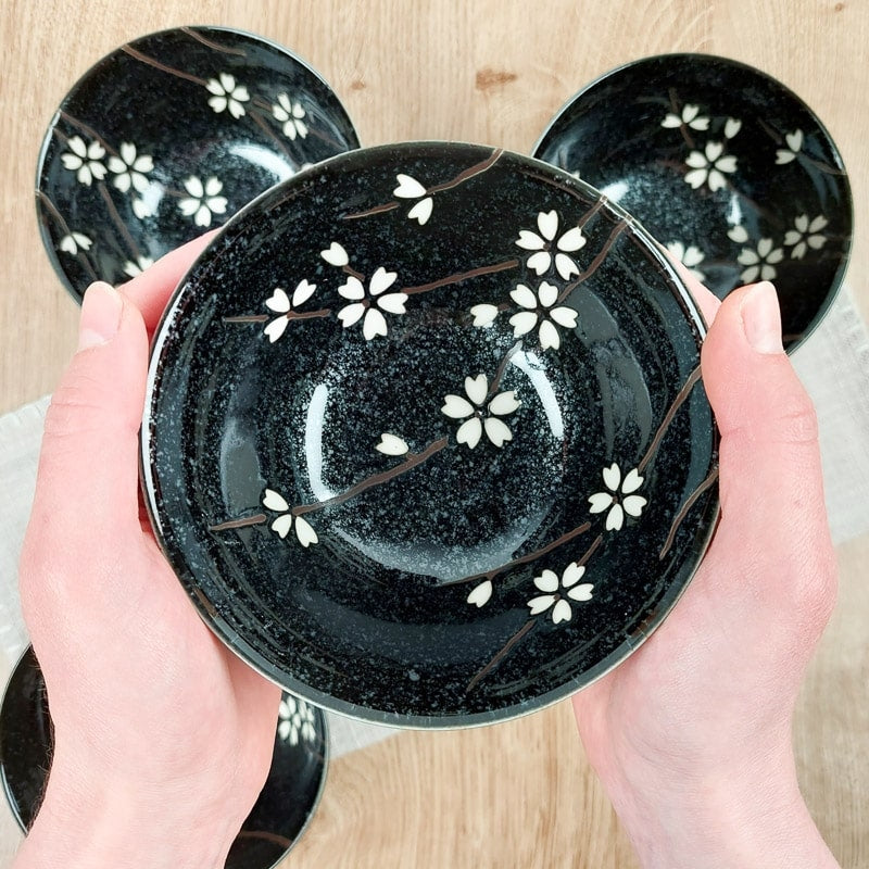 Set mit 5 Japanischen Schalen Spring