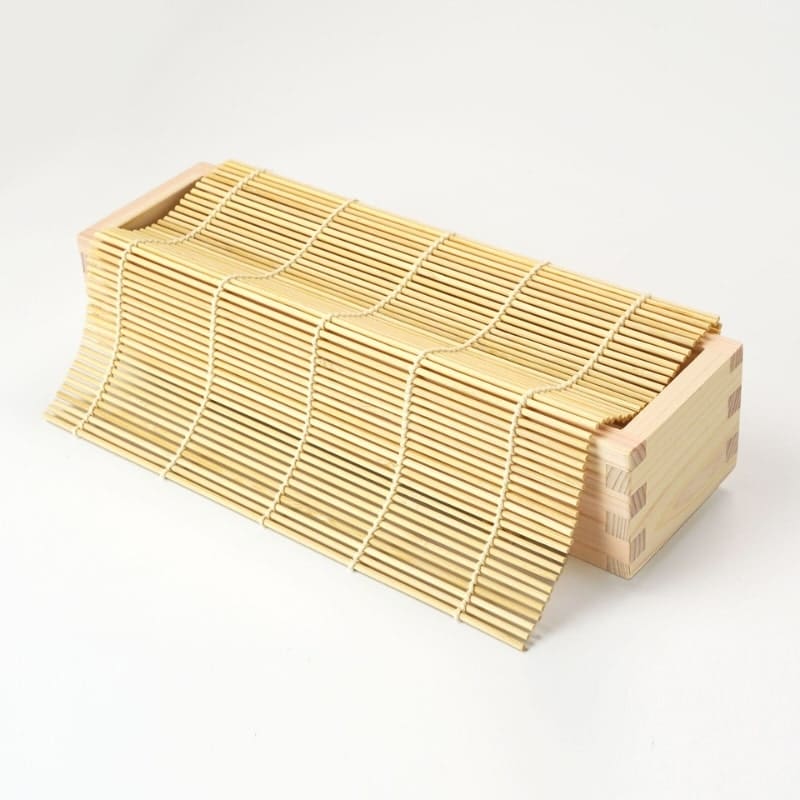 Sushi-Form aus Hinoki & Bambusmatte