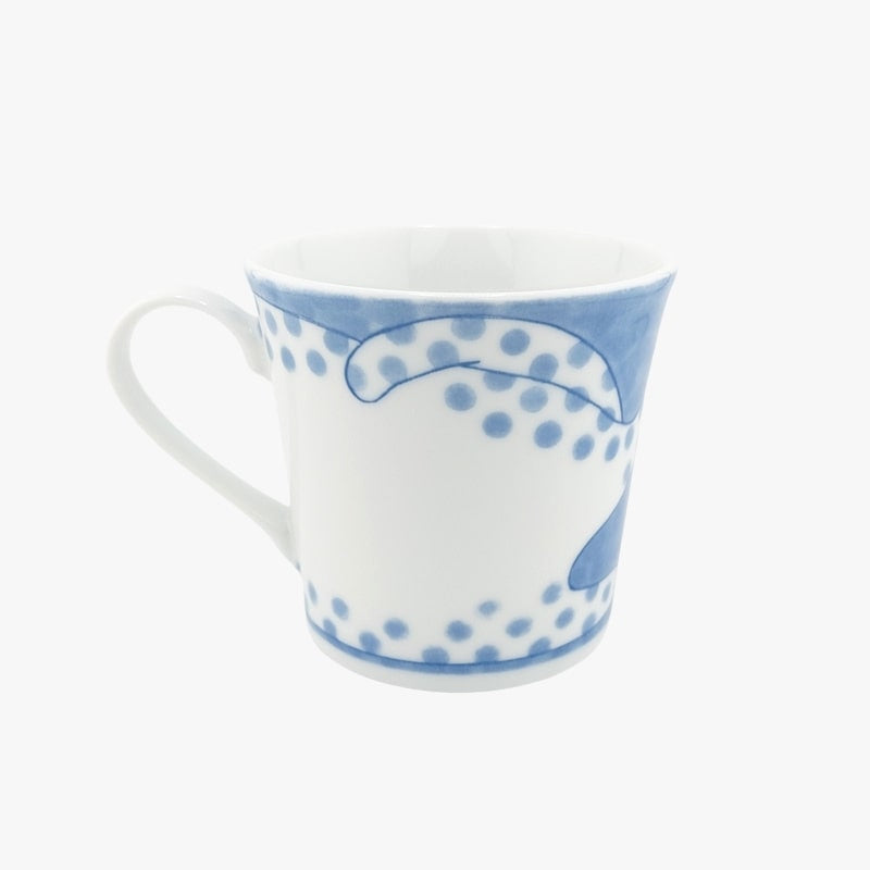Japanische Tasse Katze mit Erbsen