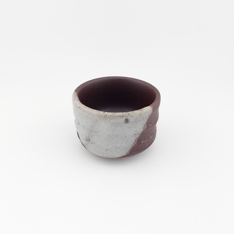 Japanisches handgefertigtes Sake-Glas