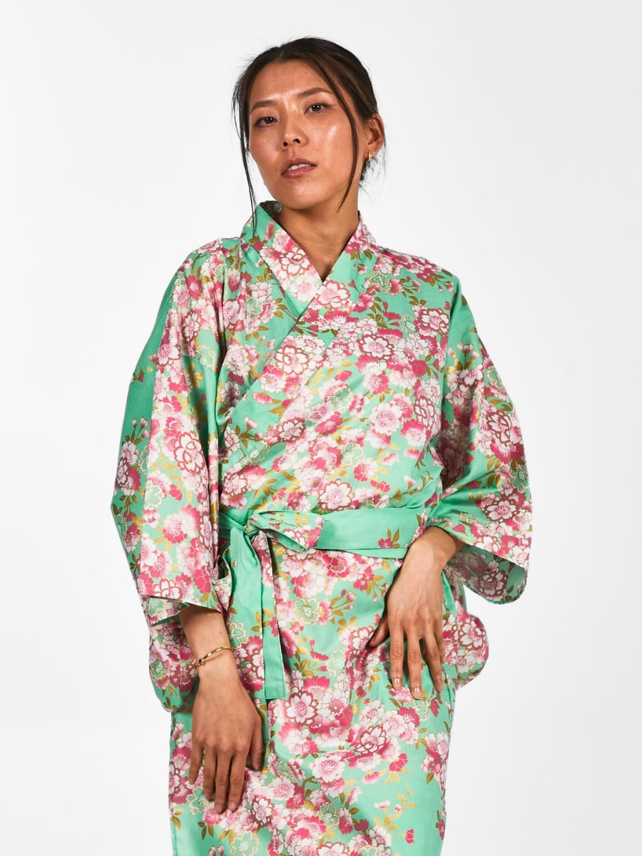 Yukata Kimono Damen – Sakura-Blüte