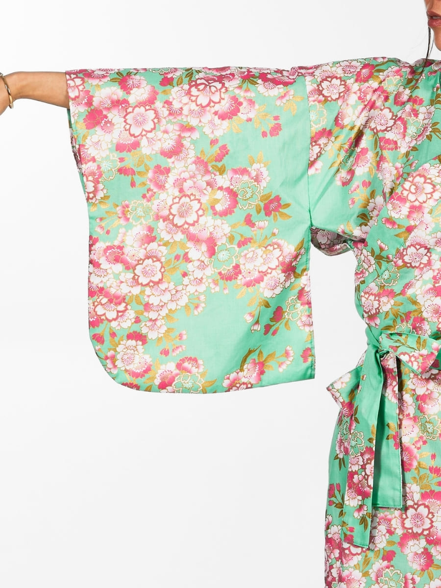 Yukata Kimono Damen – Sakura-Blüte