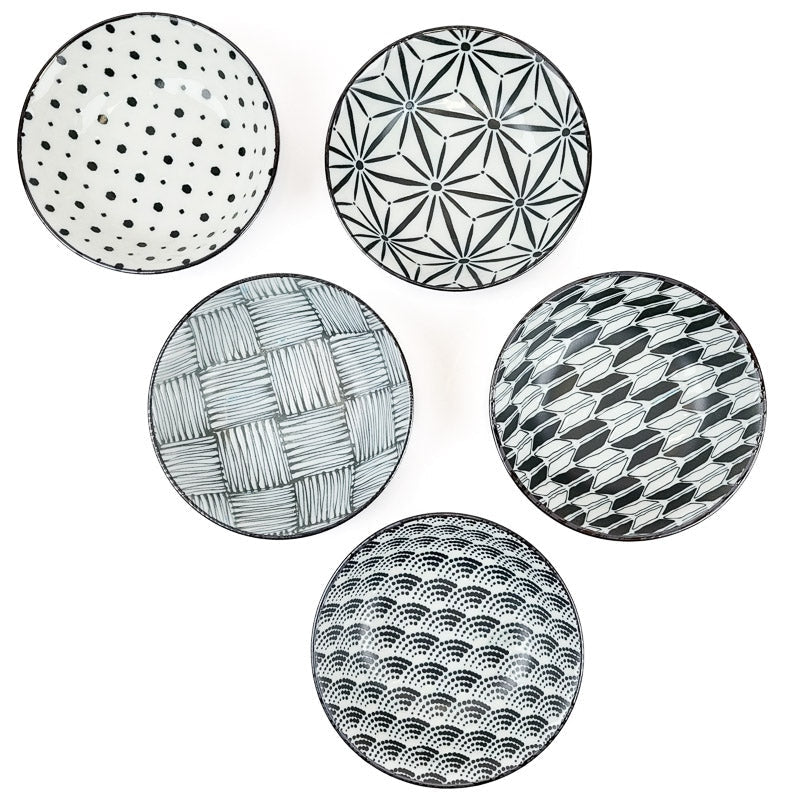 Set mit 5 Japanischen Schüsseln
