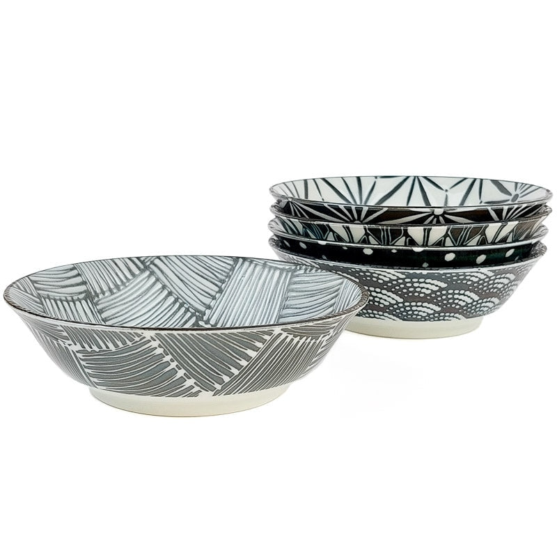 Set mit 5 Japanischen Schüsseln