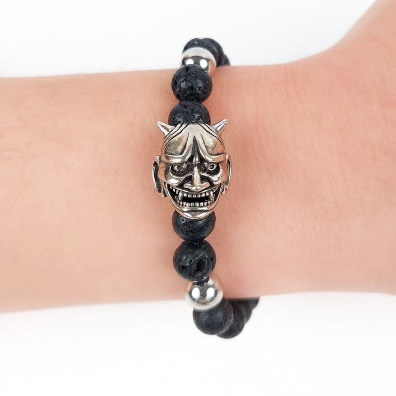 Hannya Perlen Armband