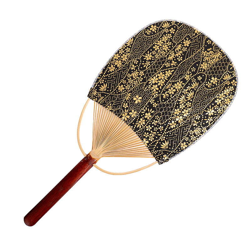 Goldfarbener japanischer Uchiwa-Washi-Fächer