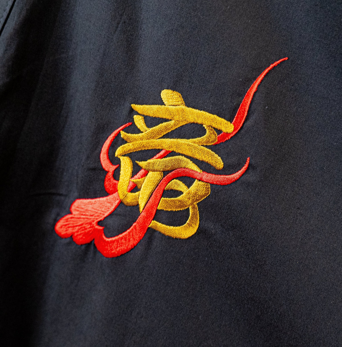 Happi-Kimono Herren Oversize – Gold-Roter Drache