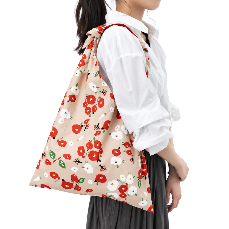 Japanische Furoshiki-Tasche - Kamelie