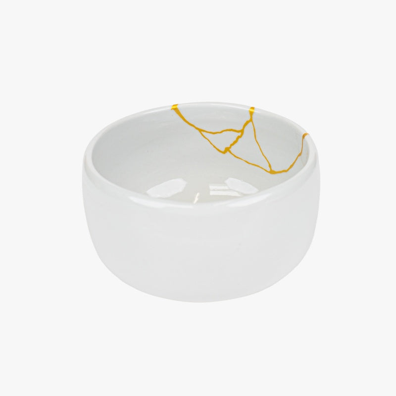 Japanische Matcha Schale – Weiß Kintsugi