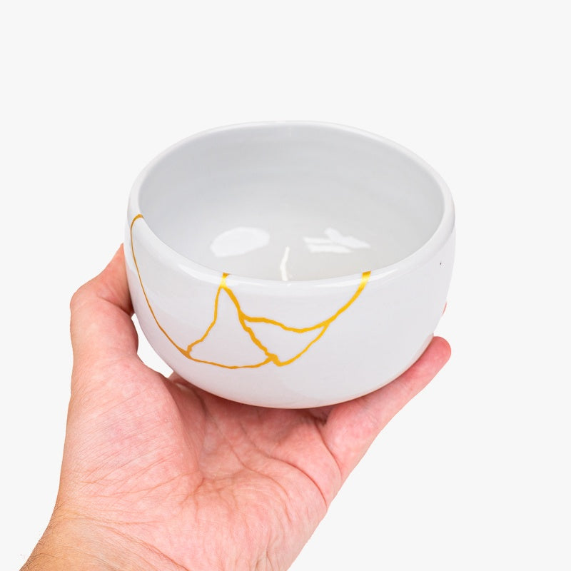 Japanische Matcha Schale – Weiß Kintsugi