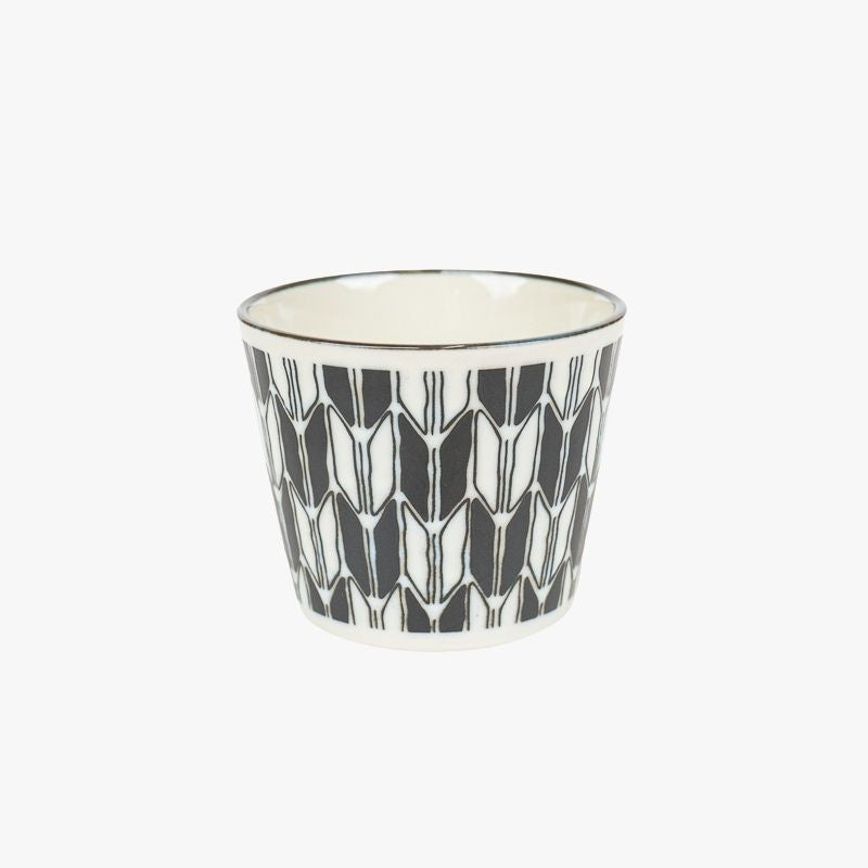 Japanische Soba Tasse – Yagasuri Muster