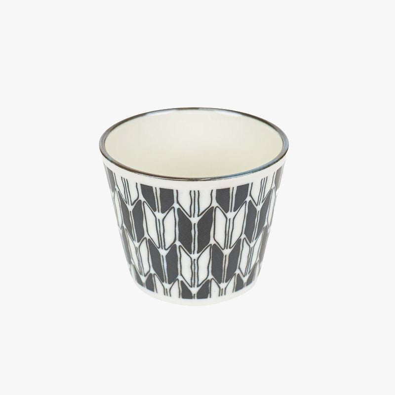 Japanische Soba Tasse – Yagasuri Muster