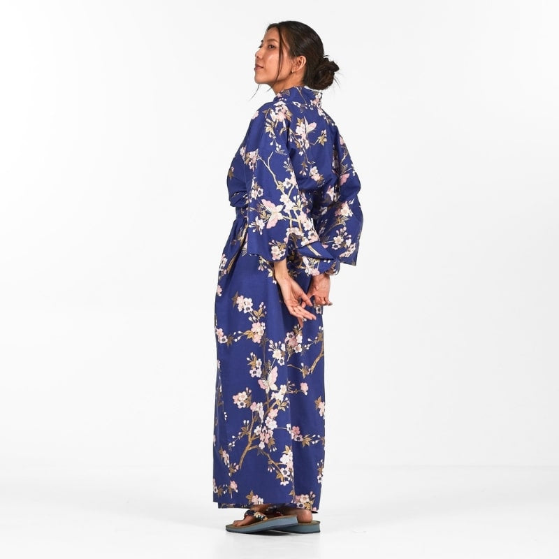 Kimono Yukata Frau Sakura to Chō