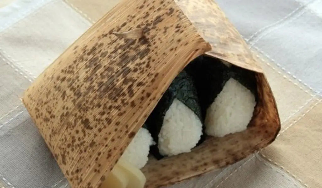 Onigiri in Bambus