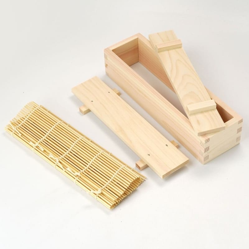 Sushi-Form aus Hinoki & Bambusmatte