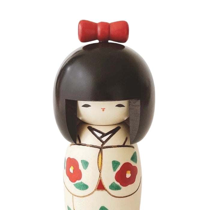 Kokeshi-Puppe Kamelie